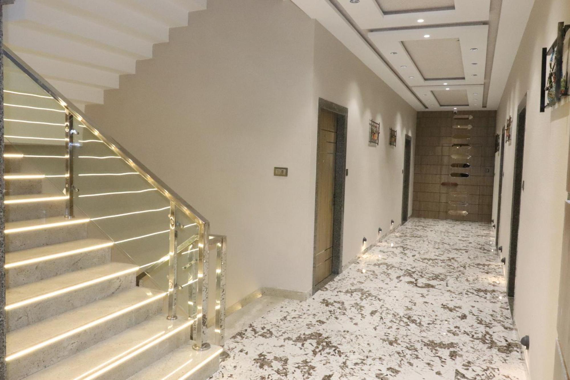 Shivanta Hotel& Resorts Jhunjhunūn エクステリア 写真
